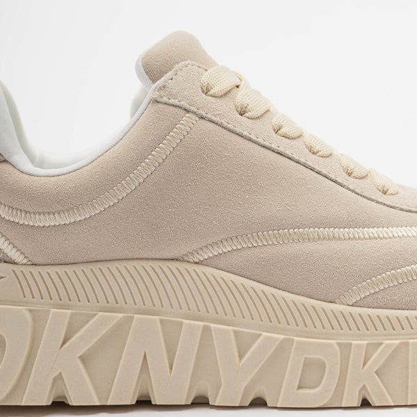 DKNY BEIGE SNEAKERS size 8.5